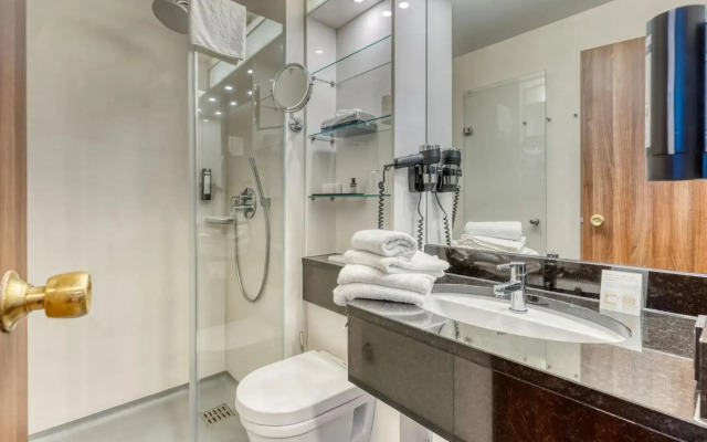 Inselhotel König