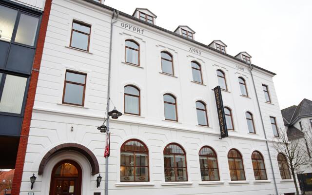 Helnan Phønix Hotel вид на фасад