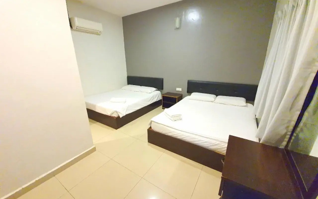 OYO 89715 CK Hotel