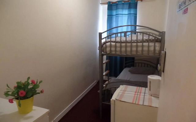 RMA Hostel-Accommodation