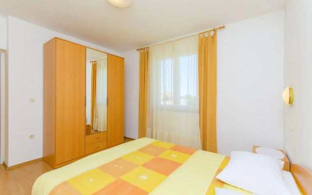 Apartments Biserka