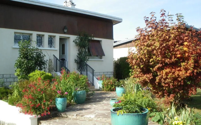 Chambre d'Hôtes - DOUCE NUI-THE