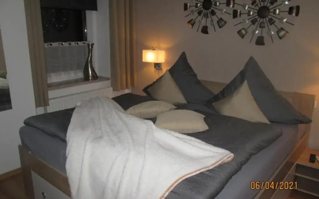 Zentrale-ruhige Ferienwohnung