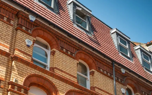 Luxury Central Reading Apartment 1 bed. Satellite TV. Wi-Fi