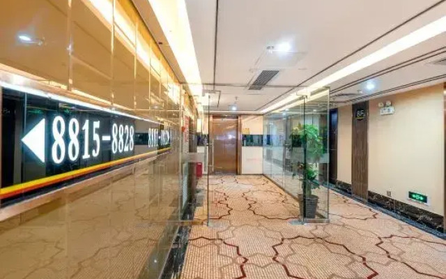 Rong jin Hotel (Beihai Railway Station)