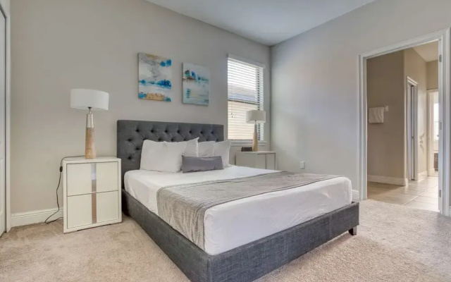 172 Balmoral