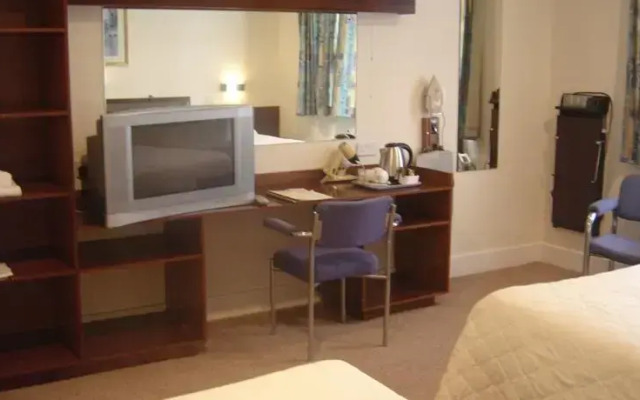 The Harrow Hotel