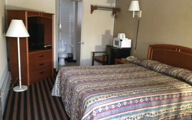 Economy Inn