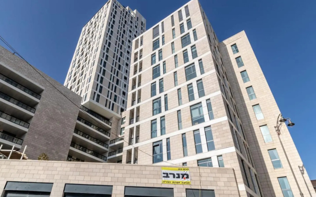 Magical 3BR/Parking with amazing view, city center