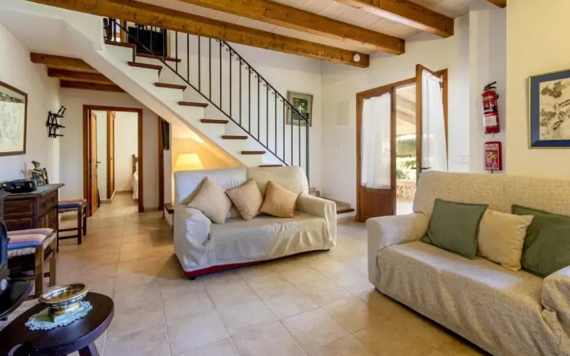 Villa - 2 Bedrooms with Pool and WiFi - 103235
