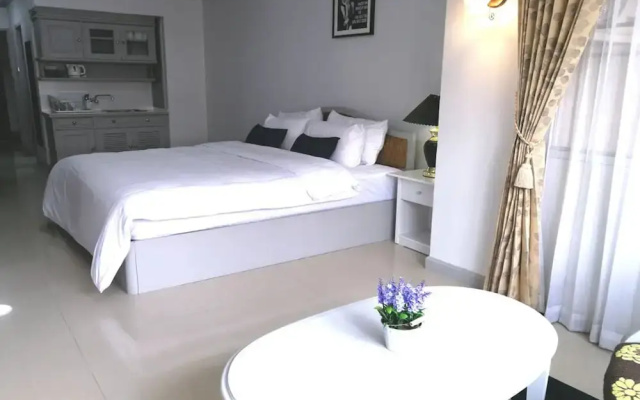 Comfy Studio Nimman