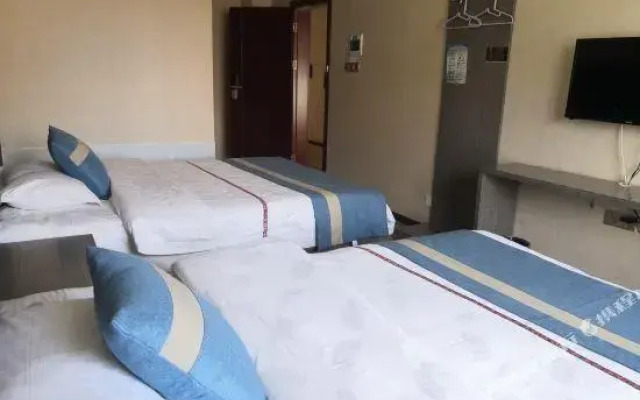 Chenghang Hotel