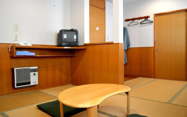 B&B Pension Hakodate-mura