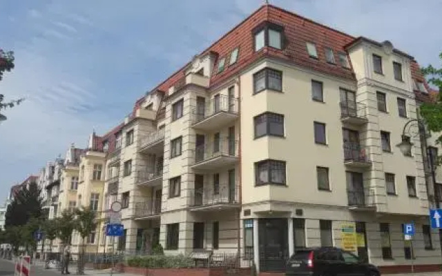 visit baltic- Hołdu Pruskiego