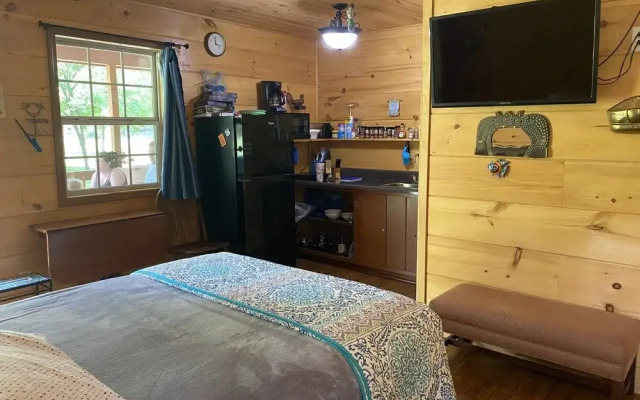 Little Easy Cabins