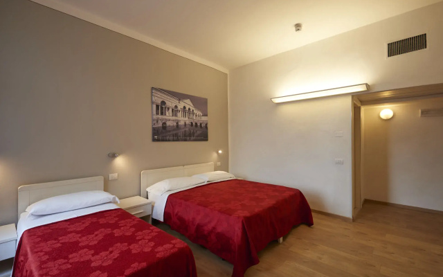 Hotel dei Gonzaga , Mantegna Hotels