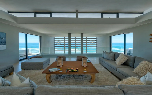 Oceans Villa