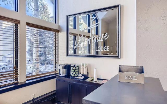 Lift House Lodge, Downtown Lionshead Remodeled Studio Condo