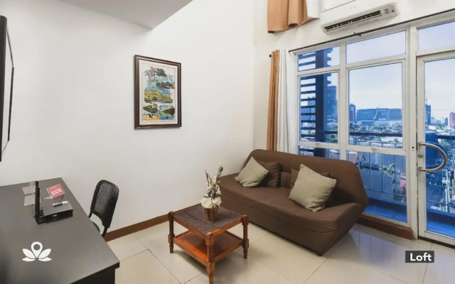 OYO 105 Melbourne Suites