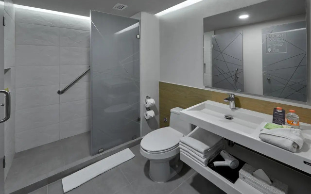 City Express Plus by Marriott Mérida