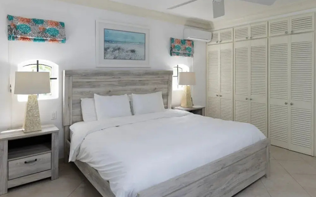 Glitter Bay Estate 214 1 Bedroom Apts
