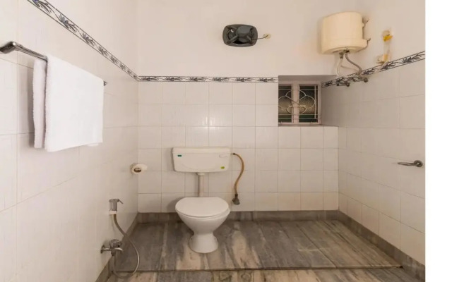 OYO 3436 Home Stay near Airport