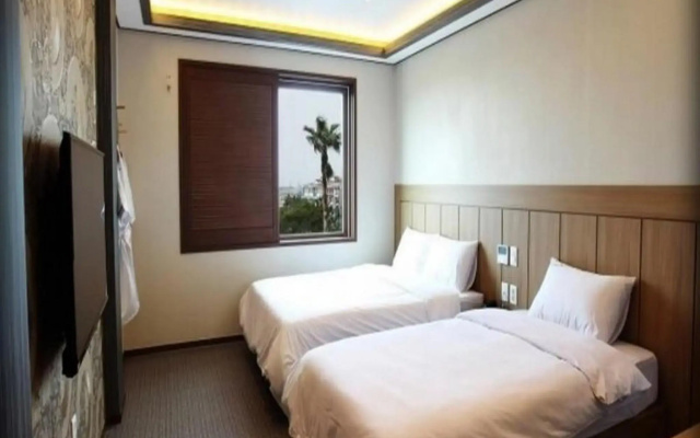 Hotel W Topdong