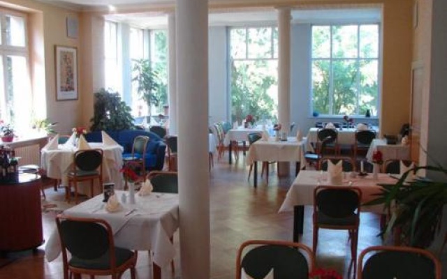 Hotel Märkisches Gutshaus und Pension Am Berg