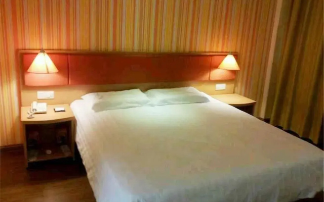 Home Inn Huai'an Huaihai Road Branch