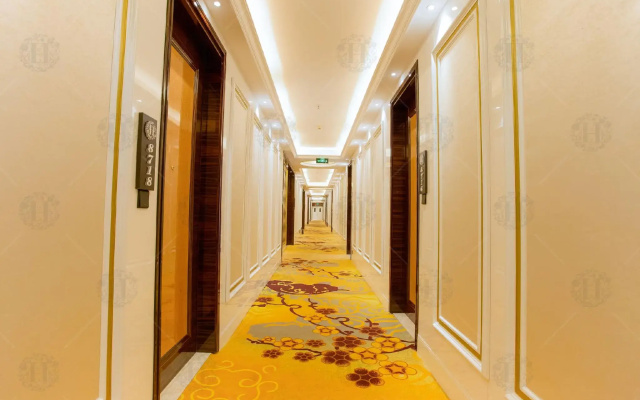 Huasheng Hotel (Foshan Lecong Furniture City)