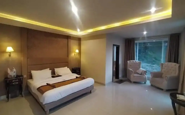 Manila Heights Hotel