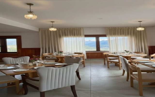 The Zurfi's Hotel