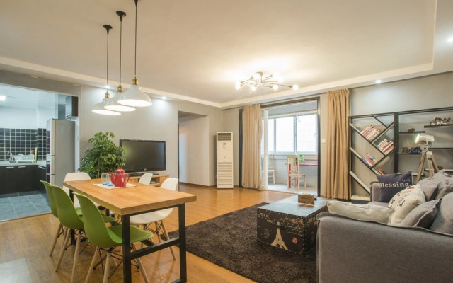 GoNative Downtown Apartment Yu Garden