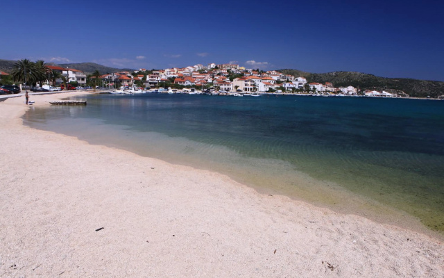 Vila Sale