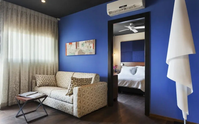 TLV Port Boutique Residence