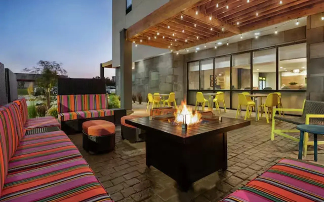 Home2 Suites By Hilton Madison East