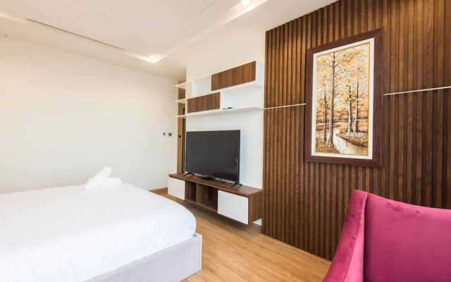 NVT Housing - Vinhomes Metropolis Apartment