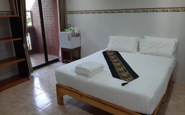 Eastan View Apartment