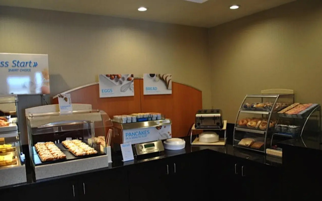 Holiday Inn Express Salem by IHG