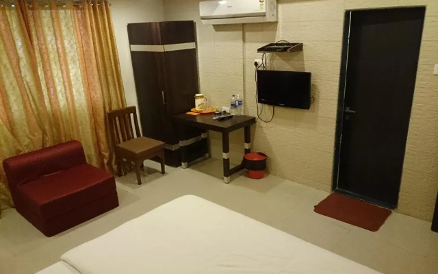 OYO 603 Hotel Swasti