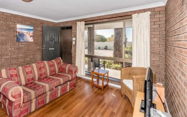 Intown Apartments