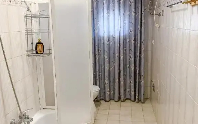 Holiday House