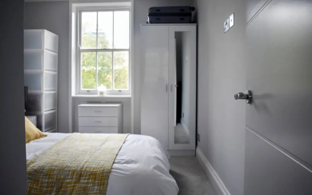 Fantastic 1 Bedroom Flat in Central Brighton Location