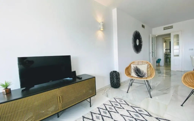 Ricardo Soriano 16 - EaW Homes