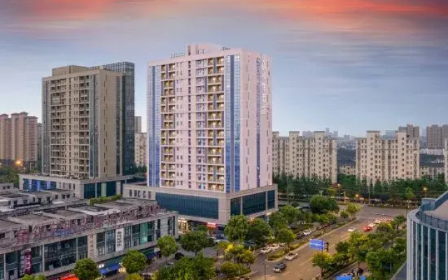 Oufei Hotel (Pinghu China Clothing City)