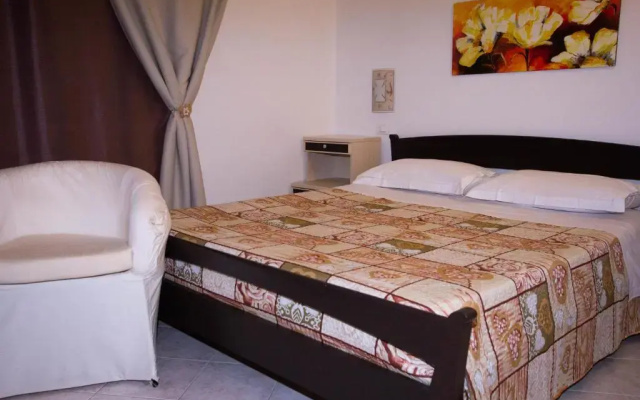 Noto Bedda BedBreakfast