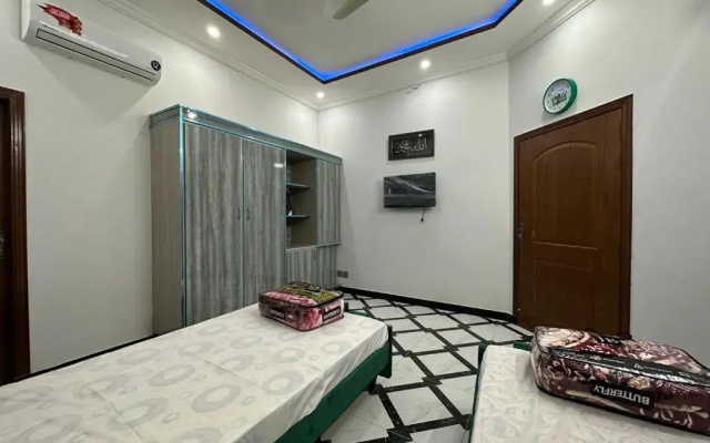 Cheerful VIP Apartments Villa