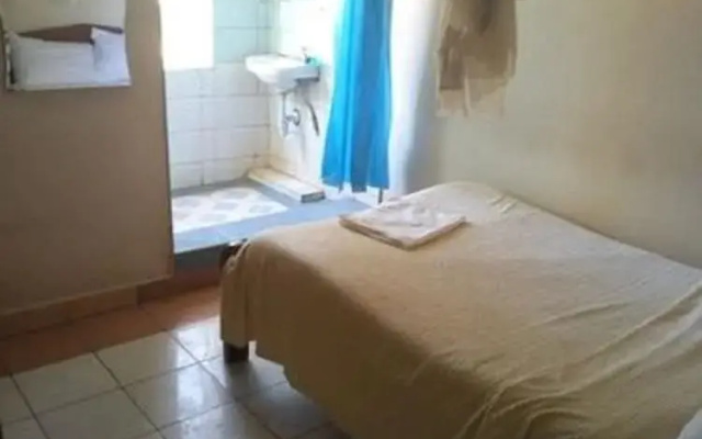 Lau Guest House