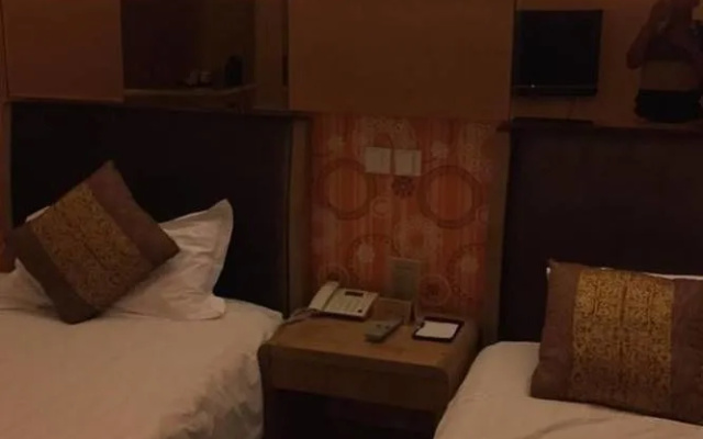 Starway Hotel (Changshu Yushan)