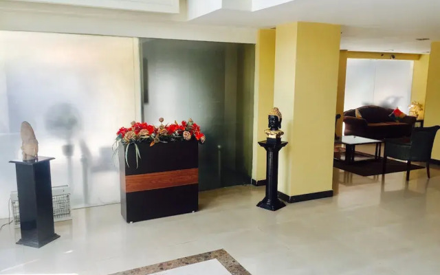 Tavisha Hotel
